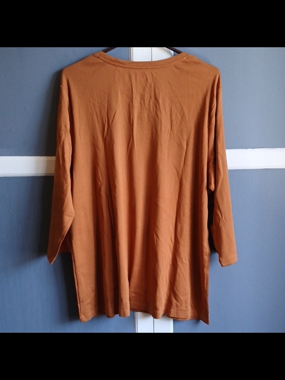 St. John's Bay Women's V-Neck 3/4 Sleeve Top - Rust Brown - Picture 2 of 9